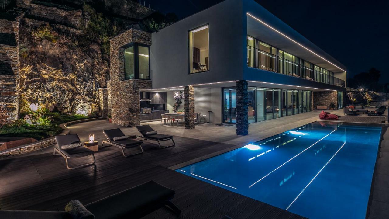 Encostas Da Baronesa Villa Alijo Exterior photo